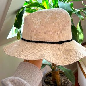 Rachel Zoe Beach hat